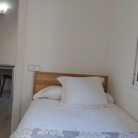 Chopin Magic Fountain Apartment บาร์เซโลนา ภายนอก รูปภาพ