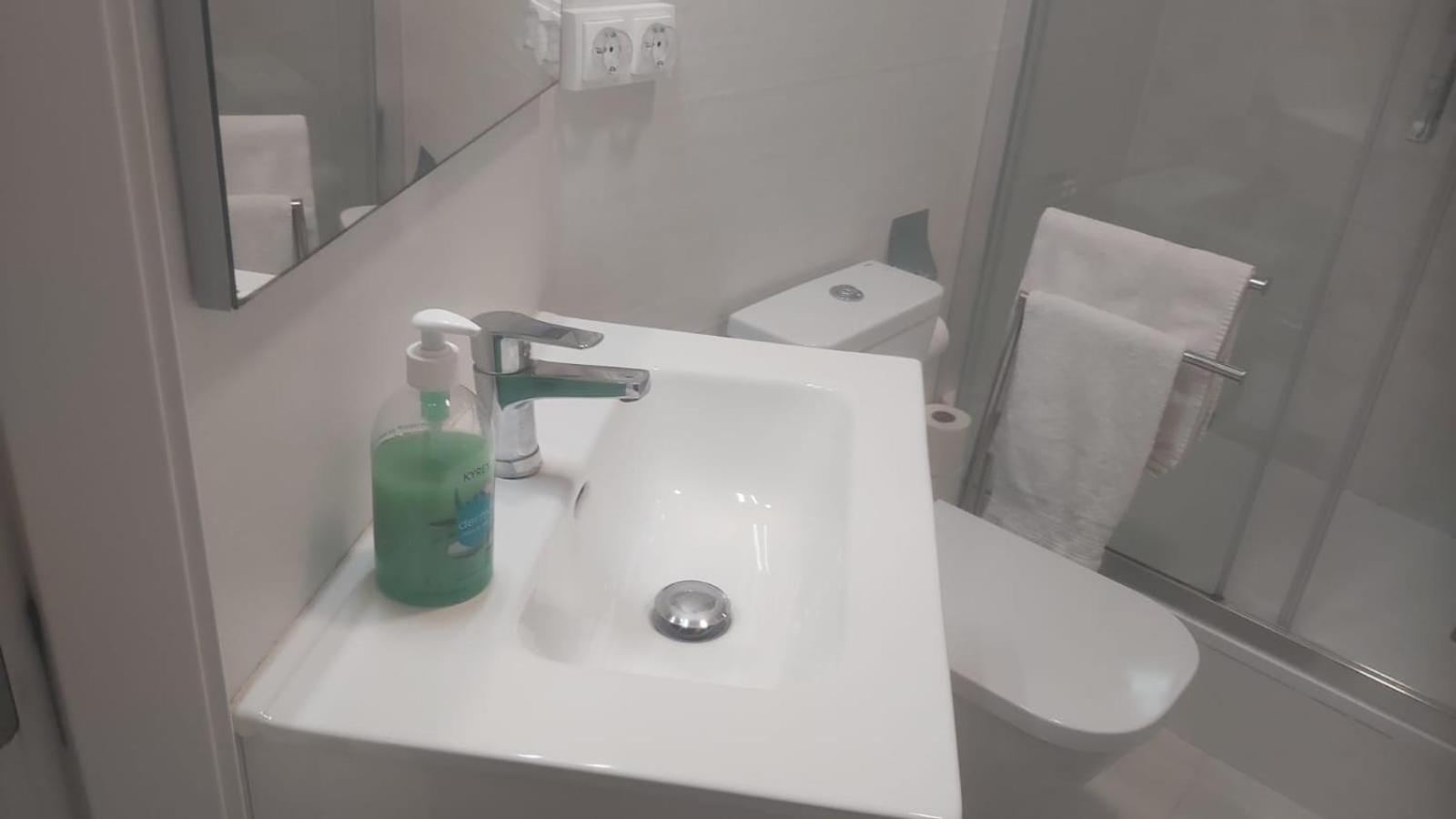 Chopin Magic Fountain Apartment บาร์เซโลนา ภายนอก รูปภาพ