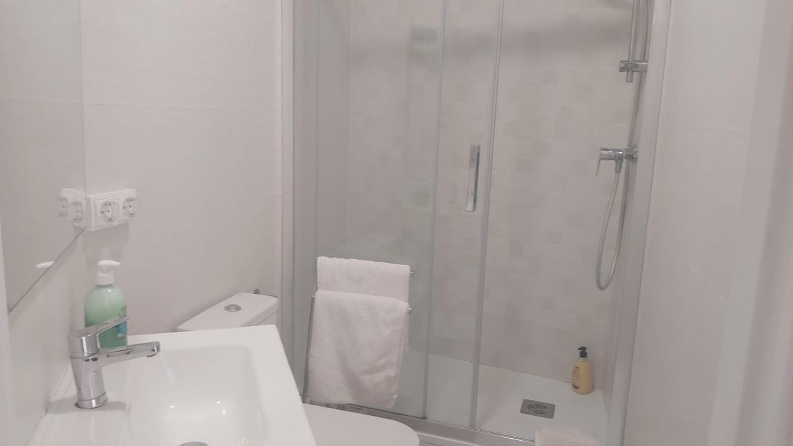 Chopin Magic Fountain Apartment บาร์เซโลนา ภายนอก รูปภาพ